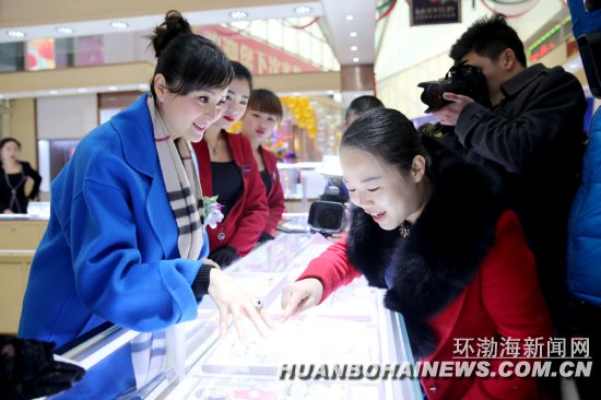 ���Ǵ���ٻ������ɽ�鱦�ܻ�Ʒ����פ����