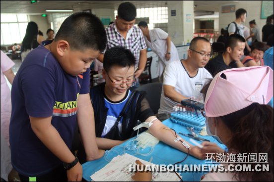 ��Ϧ��:��ɽ��Ժҽ��־Ը���޳���Ѫ�װ���(ͼ)