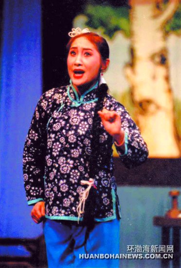 ����ɽ�߳�ȥ����Ա���������������̨������ǰ��