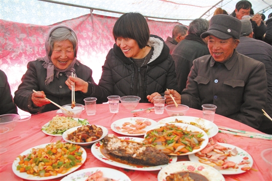 ����ũ��Ů��ѩ����130�����˳��´����