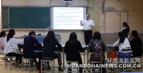 ��ɽ��ʮ��������Ӣ��ѧУУ����չ��ѧ����