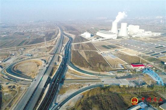 �Ϻ���ͨ��Ŧ����ȡ���ش��չ