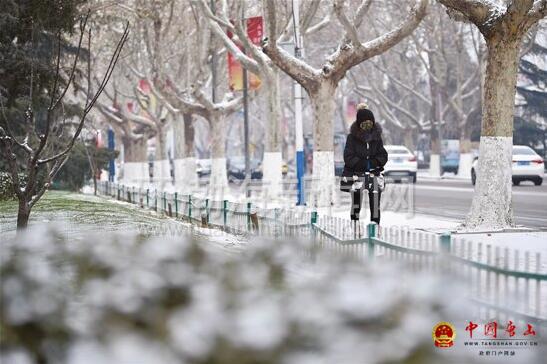 2��7����ɽ���ֽ�ѩ ���ˮ����������ͤ